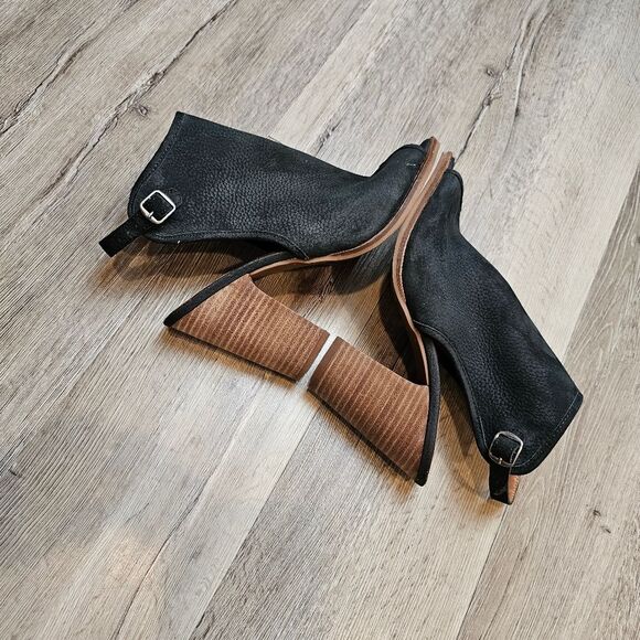 LUCKY BRAND Stacked Heel Sandal Black Leather Block High Heel Open Toe Boho 8M - Picture 7 of 10